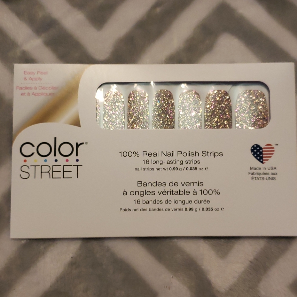 Nail polish strips Colorstreet
